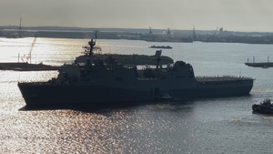 USS Fort Lauderdale transits newly-reopened Baltimore Federal Channel for Maryland Fleet Week