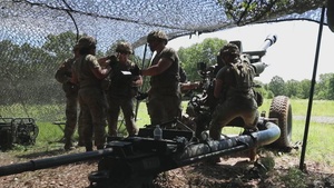 Arkansas Guardsmen Complete Table VI On The M119 Howitzer, Fort Chaffee