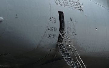 C-5M Super Galaxy engine start