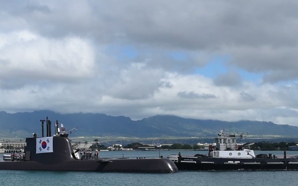 ROK Submarine Arrives for RIMPAC 2024