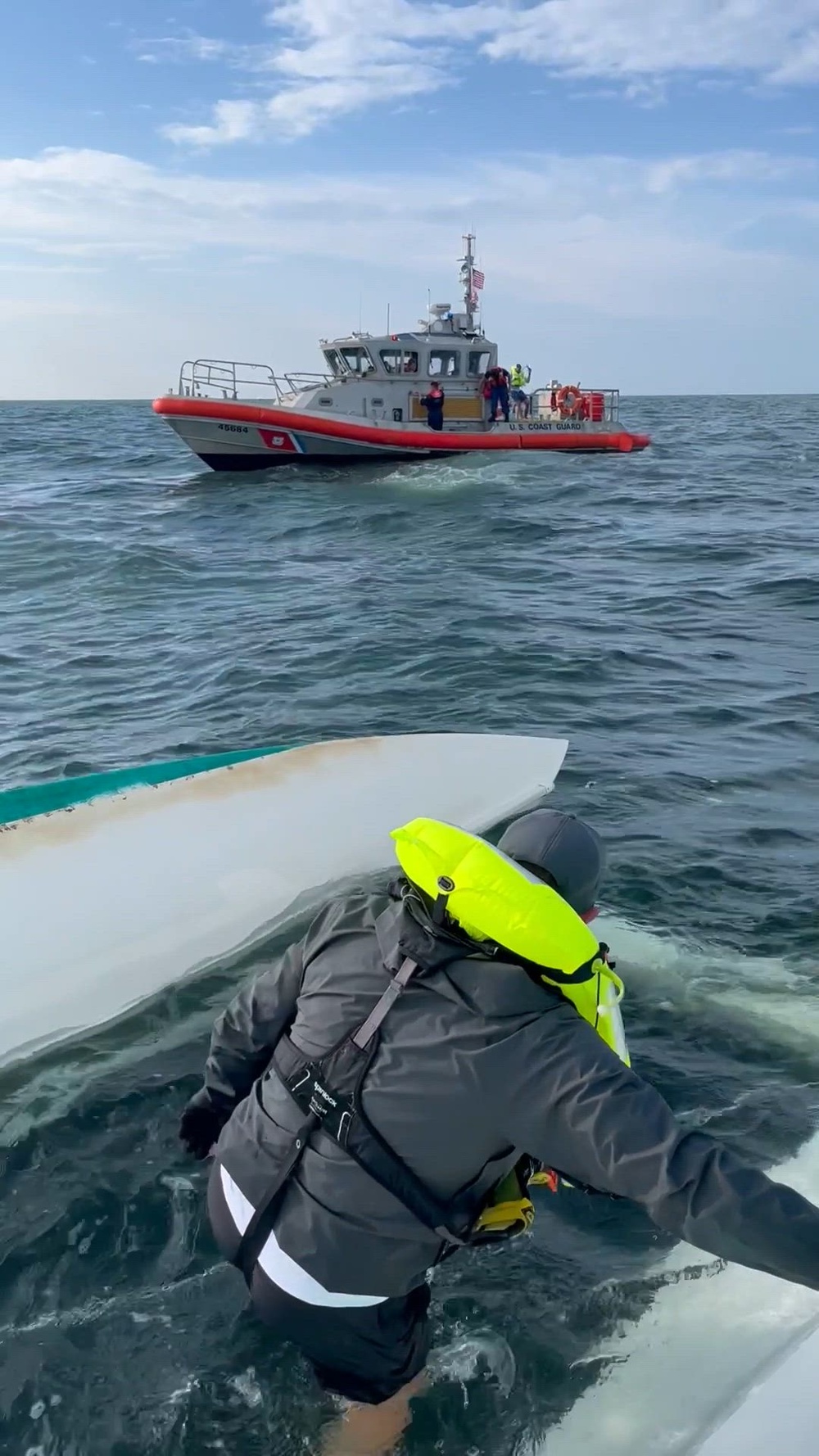 Dvids Video Coast Guard Rescues 4 Boaters During Sailboat Regatta