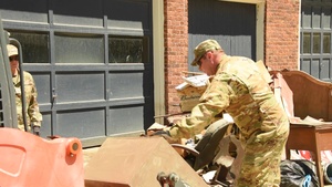 Iowa National Guard assists in debris removal