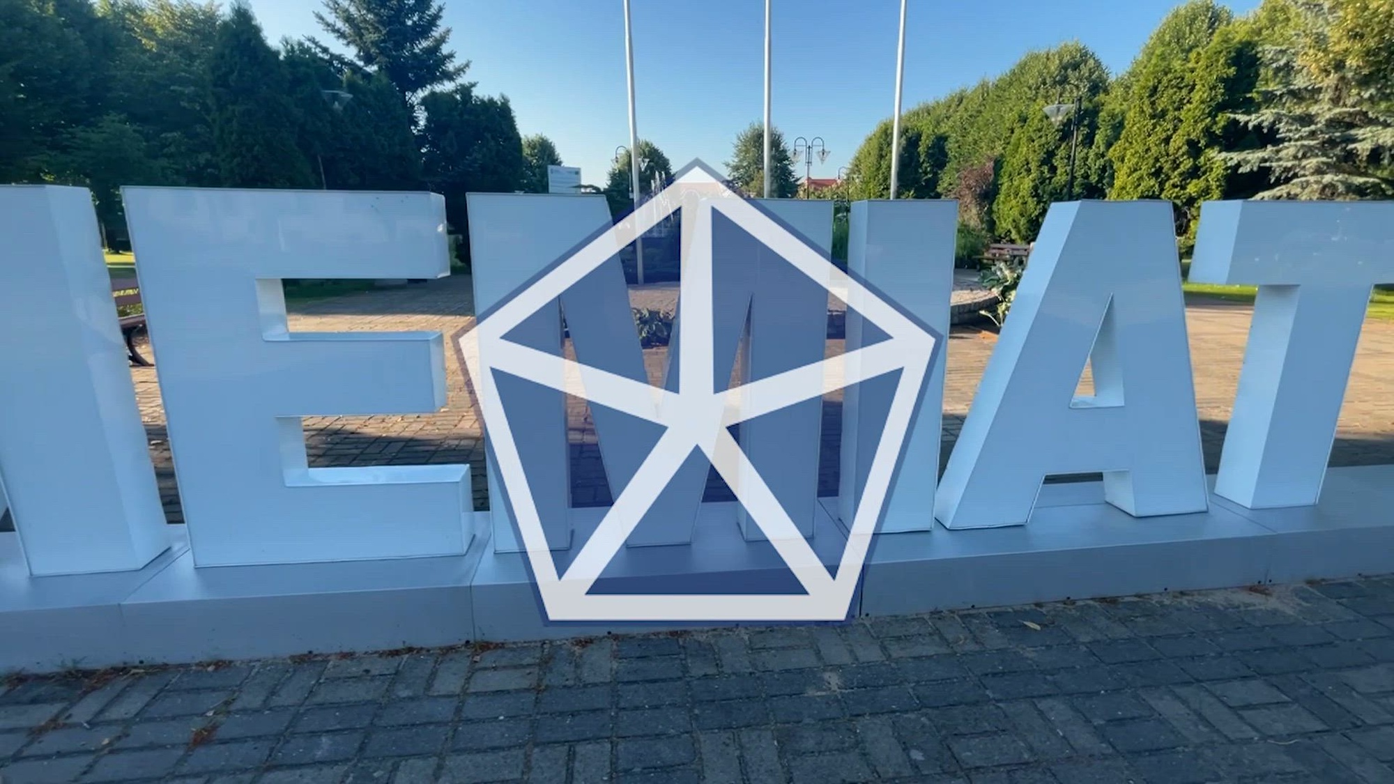 Soldiers from the 3rd Battalion, 29th Field Artillery, 4th Infantry Division, meet with the community at the Siemiatycze Holiday Festival on July 28, 2024, in Siemiatycze, Poland. Soldiers attend these events to interact with civilians and bridge the gap between the military and local communities. (U.S. Army video by Staff Sgt. Rene Rosas)