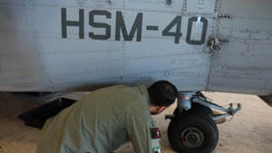 HSM-40 B-ROLL OF MH-60R SEAHAWKS