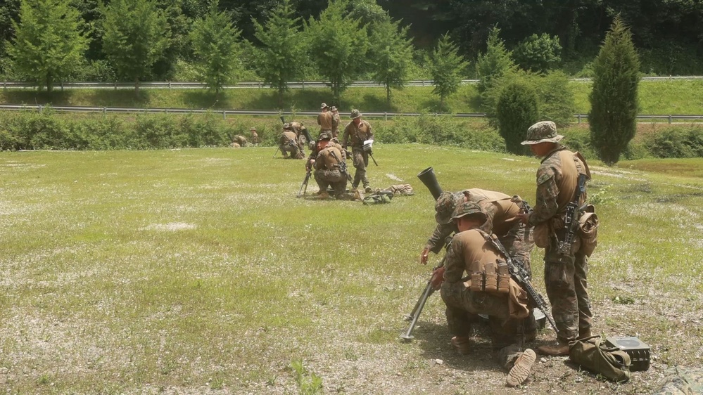 DVIDS - Video - U.S. Marines Set Up Defensive Positions in an Urban ...