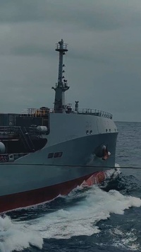 RAS between HMNZS Aotearoa, HMCS Vancouver, USS Sterett, and USS William P. Lawrence
