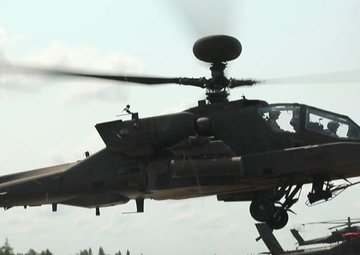 South Carolina Apache helicopter pilots train with Iowa Army National Guard at XCTC