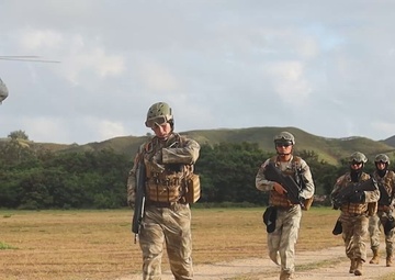 Multinational Forces Conduct an Amphibious Raid RIMPAC 2024