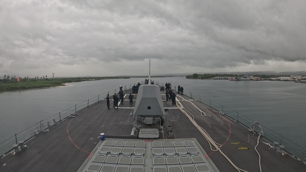 DVIDS - Video - Sailors aboard USS Sterett return to Joint Base