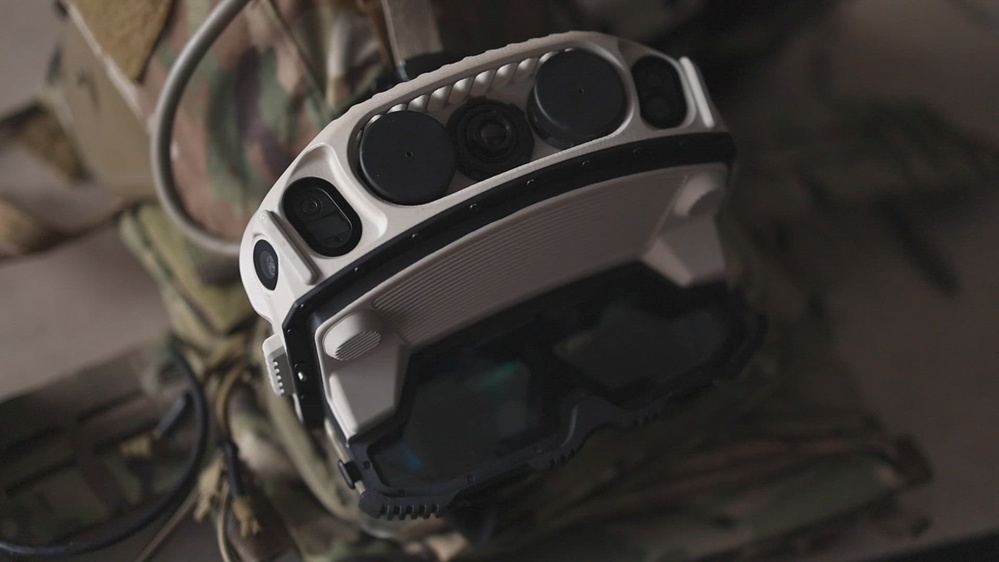 DVIDS - Video - Soldiers Train with Squad Immersive Virtual Trainer