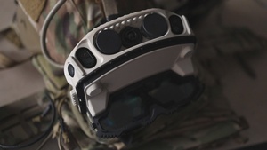 Soldiers Train with Squad Immersive Virtual Trainer