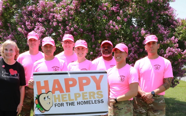 Warrant Officer Candidates Lend a Helping Hand