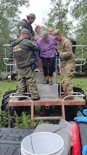 868th Engineer Company and FWC Rescue Civilians and Cats from Flooded Suwannee County