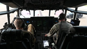 Special Tactics Airmen perform freefall during Emerald Warrior 24 FTX II B-Roll