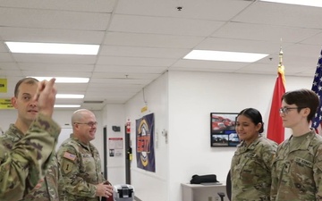 50th RSG commander conducts command visit at SLRC, recognizes Soldiers