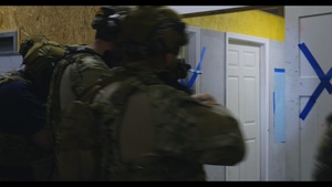 165th Strategic Response Team conducts structural assaults and room clearing training