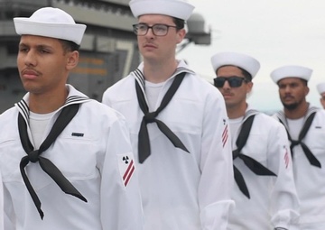 USS Ronald Reagan (CVN 76) arrives at Naval Base Kitsap