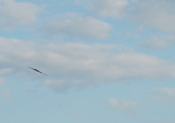 B-2 Australia BTF takeoffs and landings
