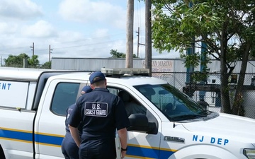 Coast Guard Sector New York marine science technicians meet with local partner agencies to oversee salvage operations