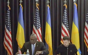 Austin Opens Meeting of Ukraine Contact Group