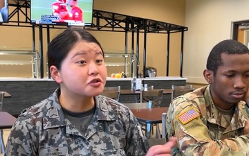 U.S. Soldiers, Japan Air Self-Defense Force members bond over lunchtime discussions