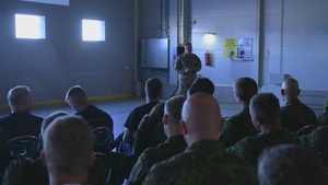 BROLL USAFE-AFAFRICA, Estonian civil engineers train on crater repair