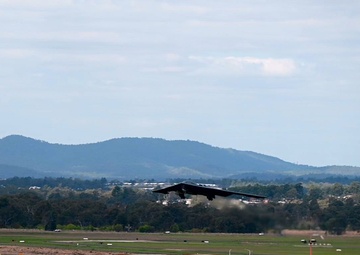 B-2 Spirit takes off from RAAF Amberley