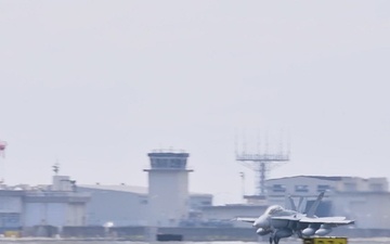 Marine F/A-18s arrive at MCAS Iwakuni (B-Roll)