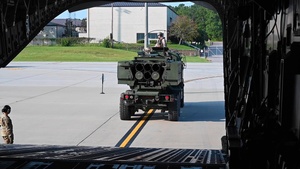 16th Airlift Squadron, 2nd Battalion, 10th Marine Regiment, 2nd Marine Division conduct joint training