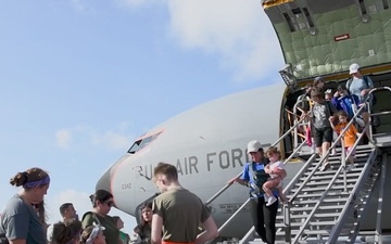 Girl Scouts in Aviation on Okinawa