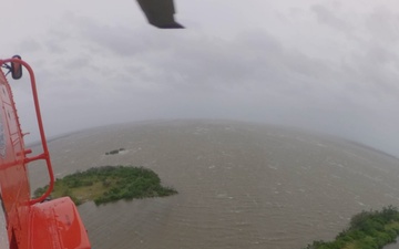 Coast Guard rescues 2 aboard 37-foot disabled boat near Gasparilla Pass