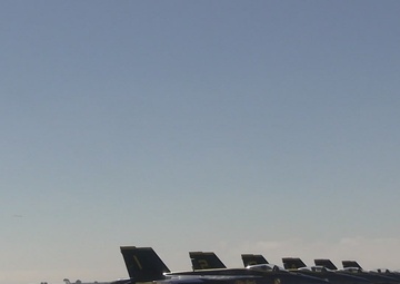 America’s Airshow 2024 B-Roll: F-22 Raptor/ P-51D Mustang Heritage Flight