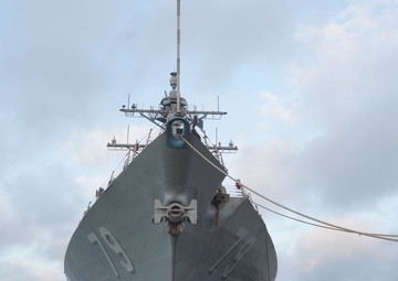 USS Oscar Austin (DDG 79) Shifts Homeport