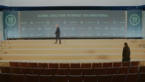 Secretary of State Antony J. Blinken participates in a family photo for the D-ISIS Ministerial at the Department of State