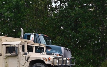 Tennessee Air National Guard members assisting with flood recovery