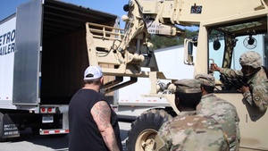 3rd Expeditionary Sustainment Command Receives FEMA Relief Supplies
