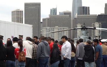 SF Fleet Week 24: RS San Francisco Tours USS Somerset B-Roll