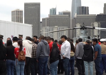 SF Fleet Week 24: RS San Francisco Tours USS Somerset B-Roll