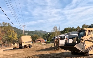 Tennessee Air and Army National Guard Clear Debris, Support Hurricane Helene Recovery Efforts