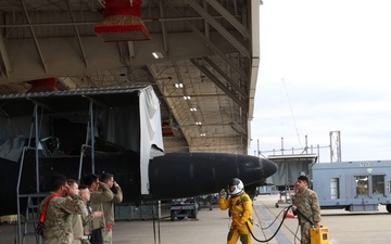 Student U-2 Dragon Lady pilot conducts their last training flight