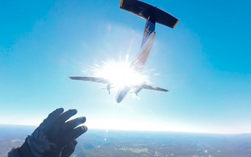 U.S. Army Golden Knights parachute into Bridge Day