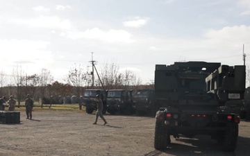 KS 25 | U.S. Marines with 12th Marine Littoral Regiment Load Pod in HIMARS