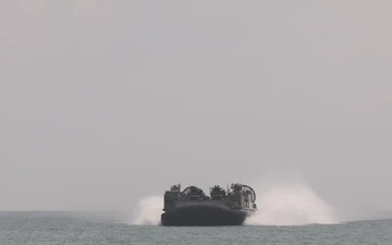 KAMANDAG 8 B-Roll: 15th MEU Convoys M777 Howitzers Across Palawan