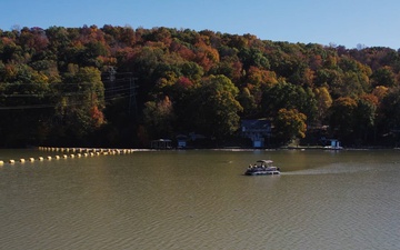 USACE Planning and Response Team Surveys Debris at Claytor Lake