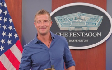 HQMC Hosts Bear Grylls for Pentagon Tour