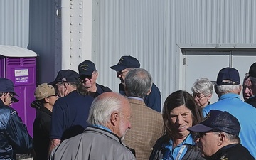 USS John Basilone (DDG 122) Sailors Meet with Retired Service Members of USS Basilone (DDE 824)