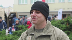91st Brig. Eng. Bn. showcases military vehicles at a Polish Independence Day celebration