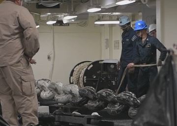 Sailors Participate in Anchor Drop Evolution
