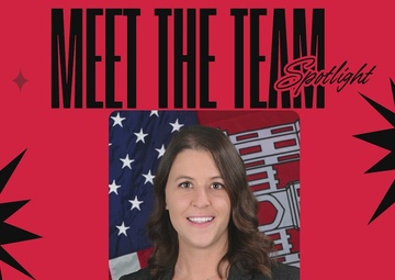 Madeleine Dewey - Meet the Team