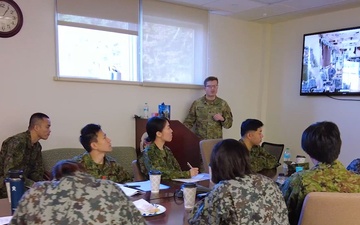 Army dental clinicians share knowledge with Japan Self-Defense Force dental residents